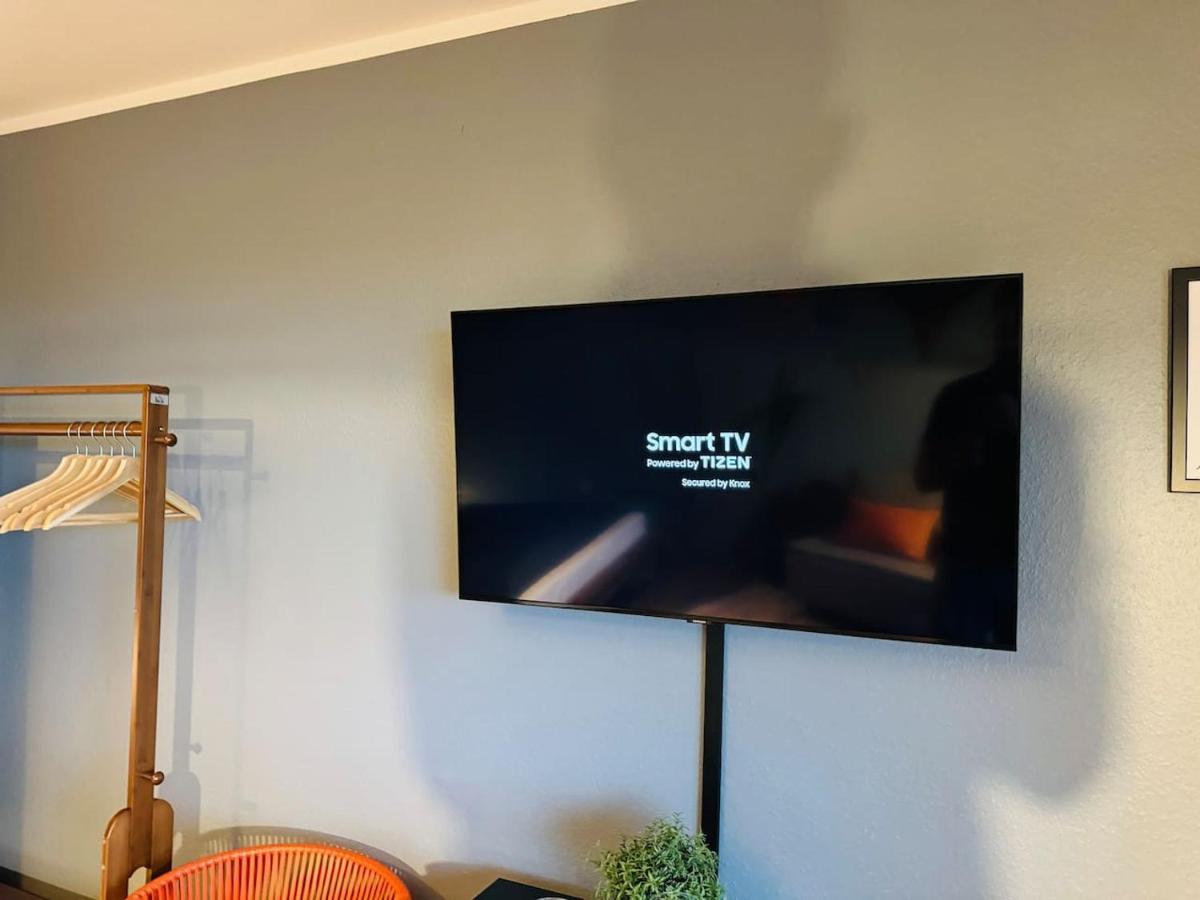 Klassen Stay - Design Studio In 11 Etage - Tolle Aussicht - Sauna, Pool - Netflix Lahnstein Kültér fotó