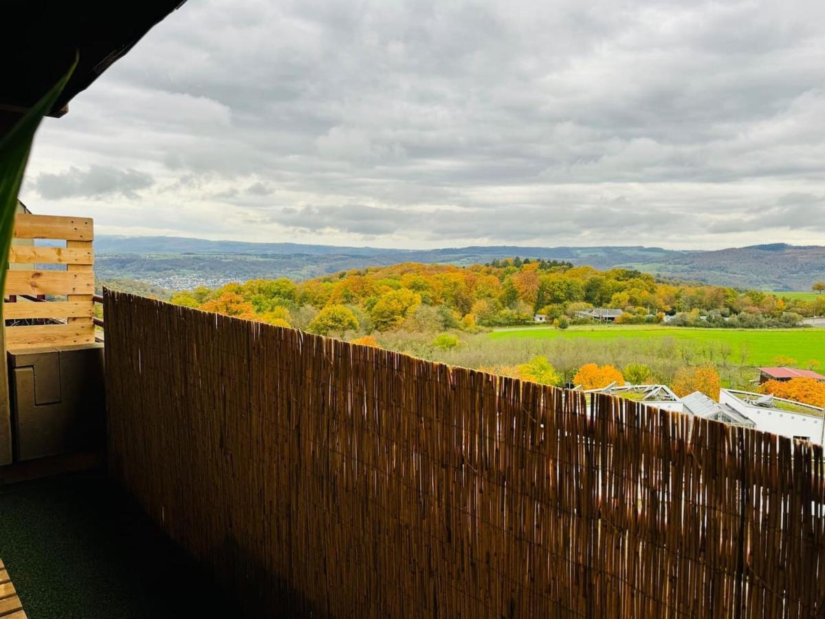 Klassen Stay - Design Studio In 11 Etage - Tolle Aussicht - Sauna, Pool - Netflix Lahnstein Kültér fotó